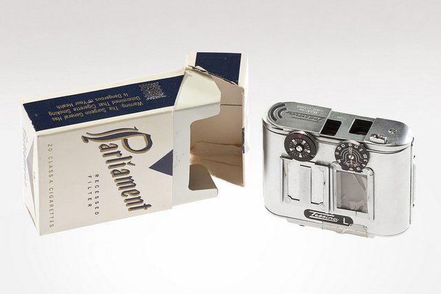 Aparat, który idealnie mieścił się w pudełku papierosów. Projekt CIA