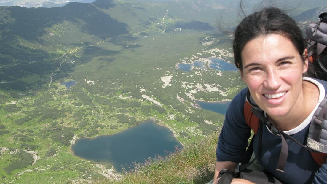 Dr Nuria Selva Fernandez, od 2007 roku zajmuje się badaniem niedźwiedzi w Polsce.