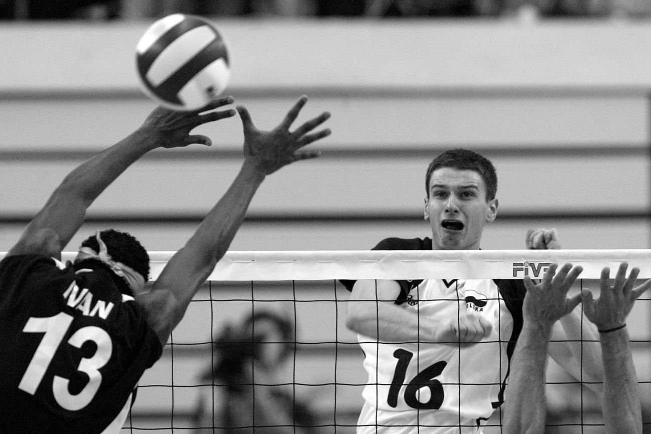 Antyszczepionkowcy ohydnie wykorzystali zdjęcie zmarłego Arkadiusza Gołasia