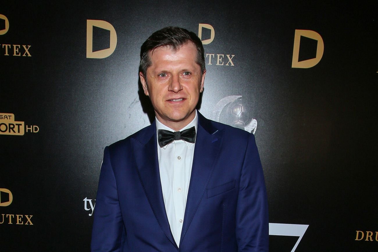 Cezary Kucharski przez miesiąc był w śpiączce, lekarze zdiagnozowali u niego rzadką chorobę i wygrali walkę o życie byłego reprezentanta Polski