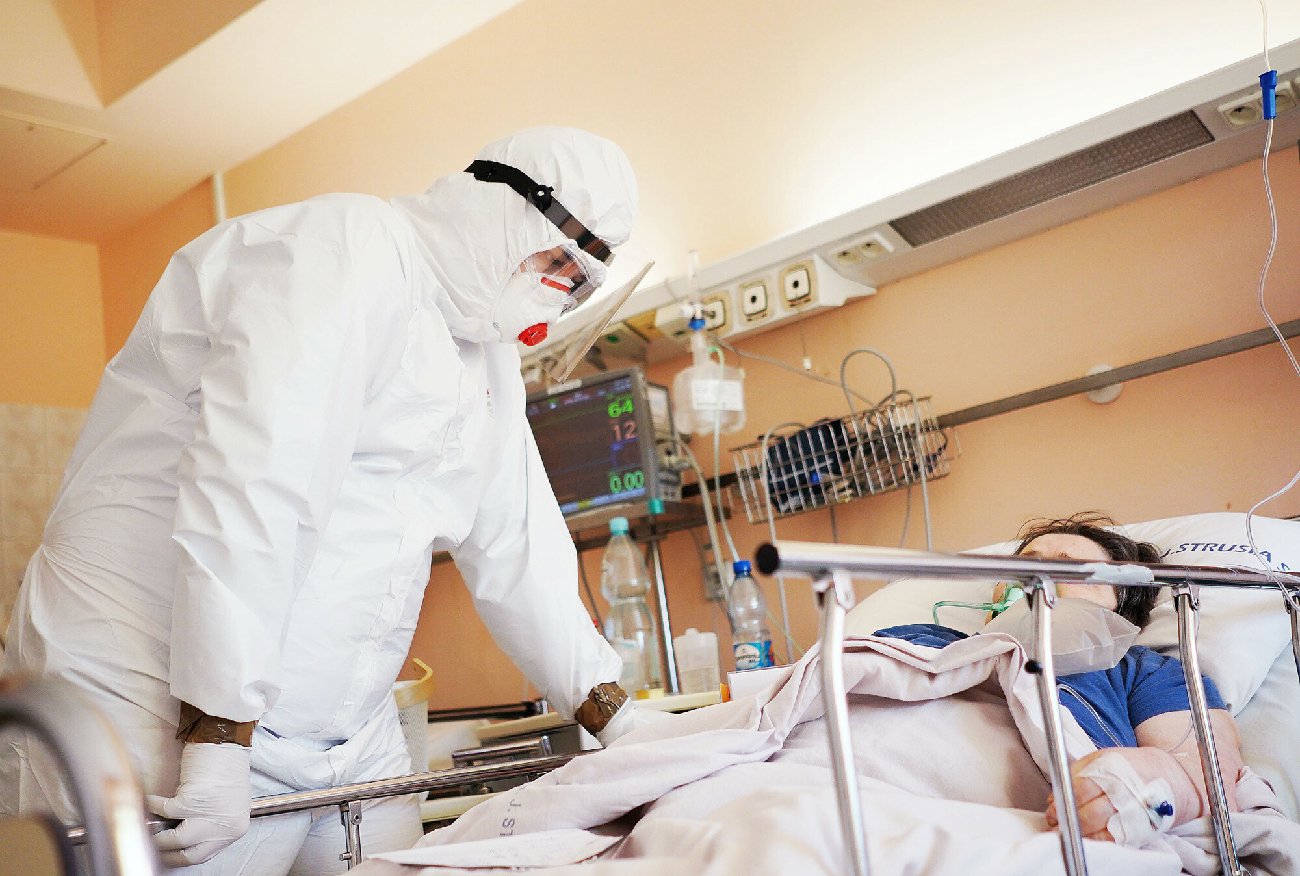 Ile zakażeń 17 listopada? Ministerstwo Zdrowia wydało raport