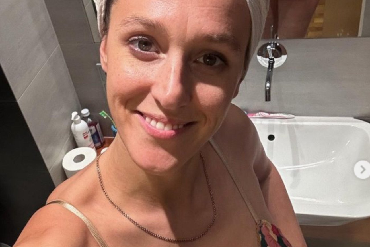 Żebrowska drwi z hejterskich uwag.