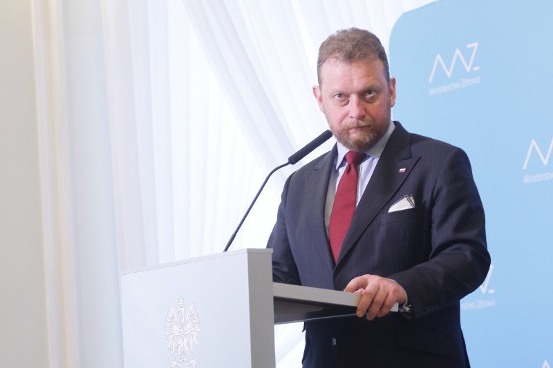 Minister zdrowia Łukasz Szumowski wystąpił z apelem wobec osób w kwarantannie.