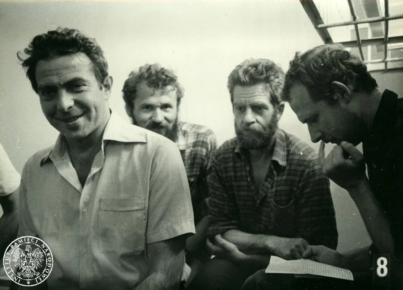 Areszt Śledczy Warszawa-Białołęka, rok 1982. Od lewej: Karol Modzelewski, Henryk Wujec, Andrzej Gwiazda, Adam Michnik.