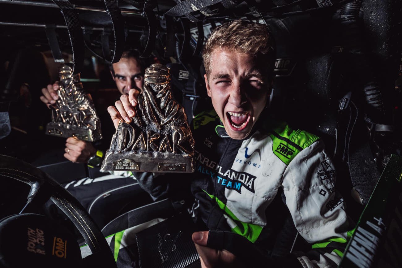 Polski kierowca Eryk Goczał razem z hiszpańskim pilotem Oriolem Meną (Energylandia Rally Team) wygrali Rajd Dakar.