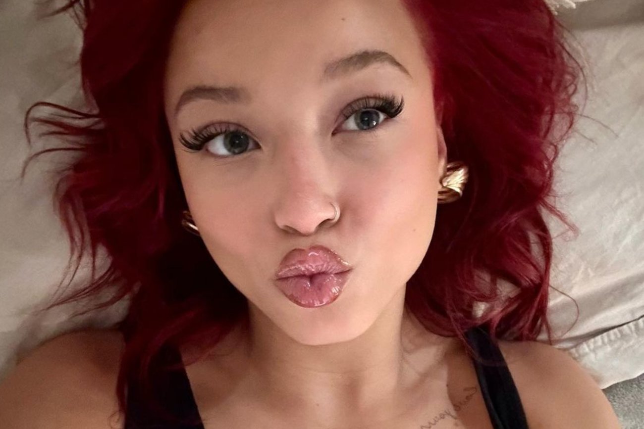 Super Bowl 2024. Nikola Pośnik wystąpiła na scenie razem z Usherem.