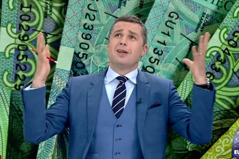 Brał dziennikarza TVP - Michała Rachonia (na zdj), Nikodem Rachoń rozpoczął pracę jako szef działu komunikacji w ambasadzie Polski w Stanach Zjednoczonych.