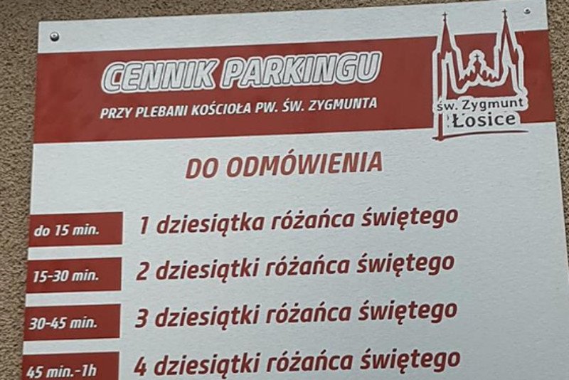 Oryginalny cennik za parkowanie na terenie parafii.