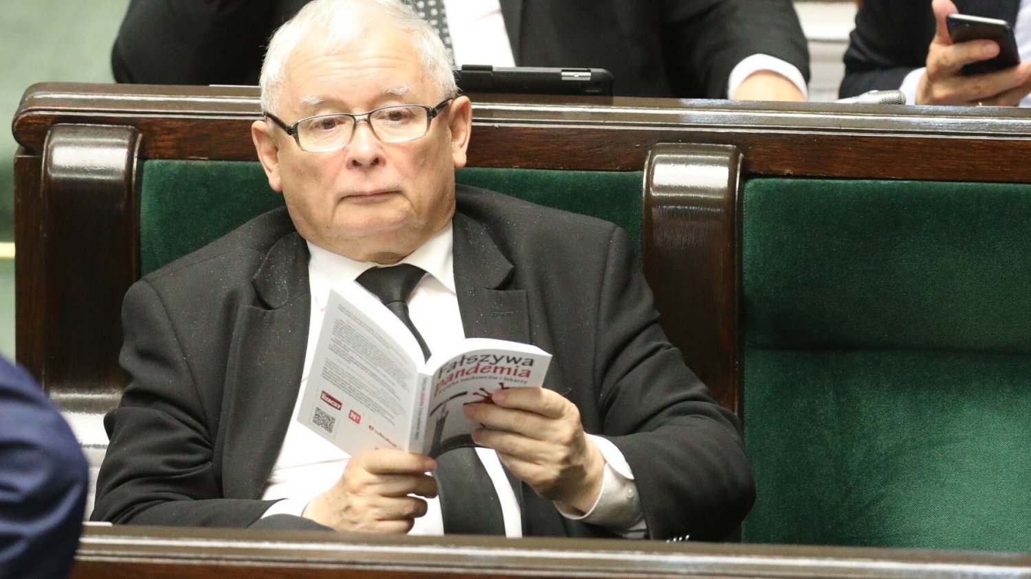Jarosław Kaczyński: Nielegalnie skończyłem 11. klasę i zdałem maturę.