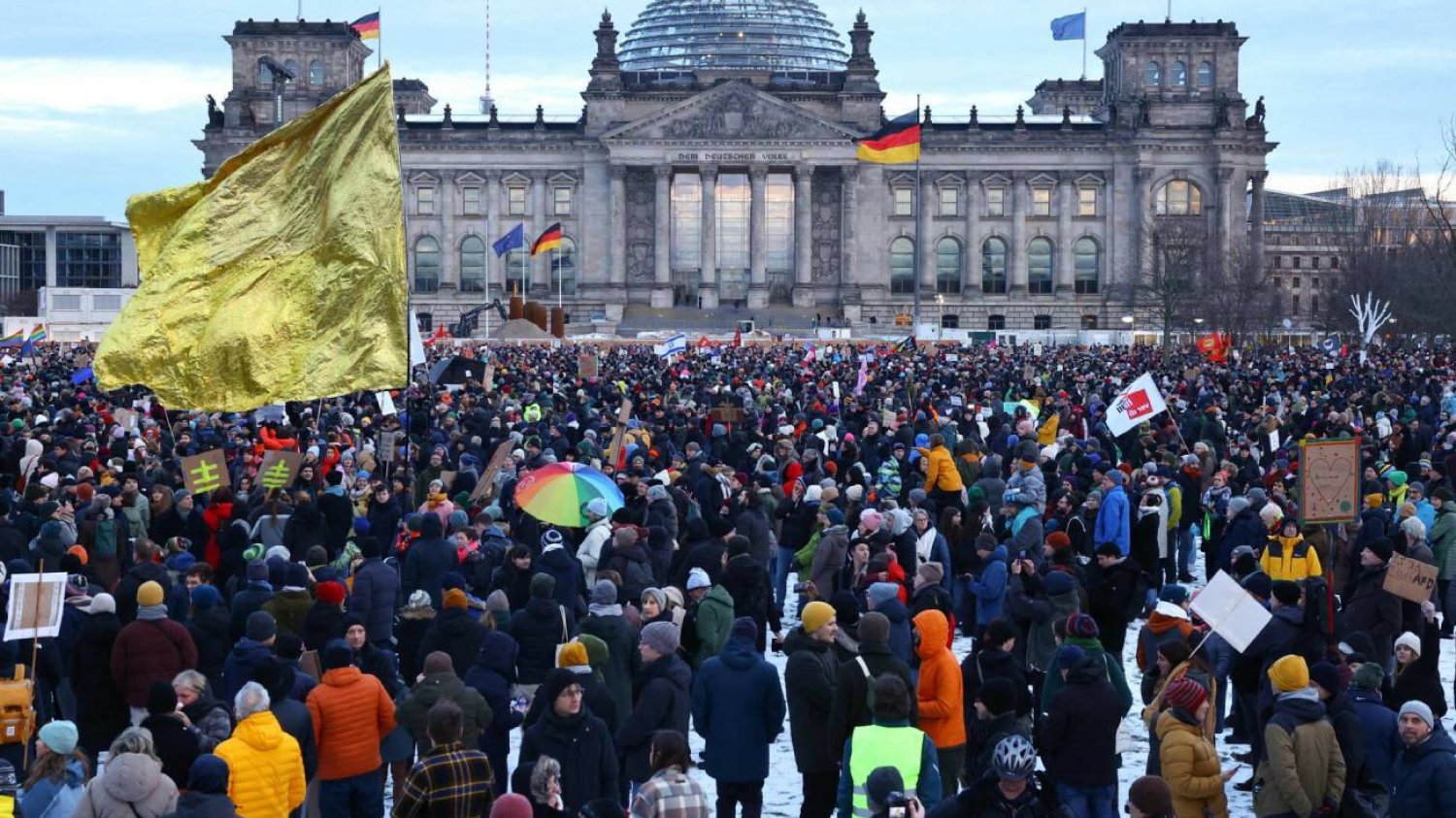 Niemcy. Masowe protesty przeciw ekstremizmowi.