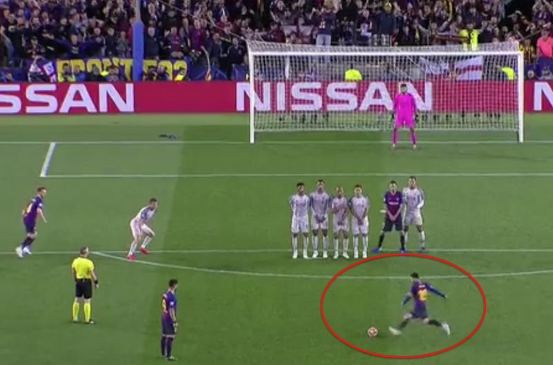 Lionel Messi strzelił fantastyczną bramkę z rzutu wolnego w meczu z Liverpoolem.