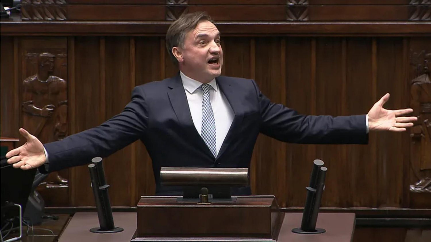 Ziobro znów będzie śmiał się z "fujar". Chcą Trybunału Stanu, a zapomnieli policzyć głosy