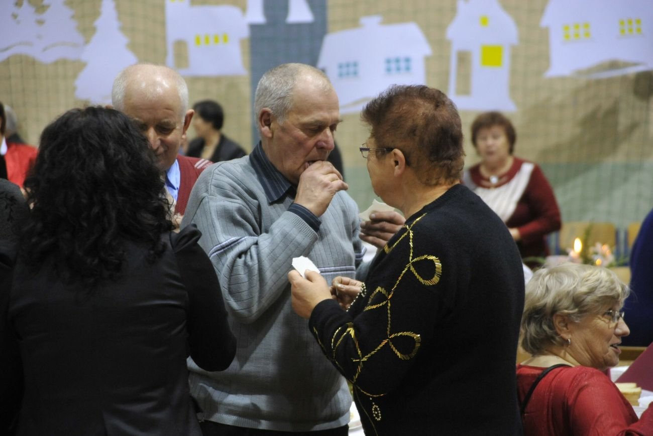 Seniorzy chcą spędzać święta we własnym gronie. Wyjazdy są coraz popularniejsze