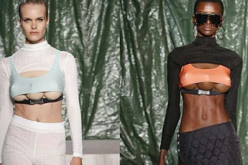 Modelki z trzema piersiami na wybiegu GCDS