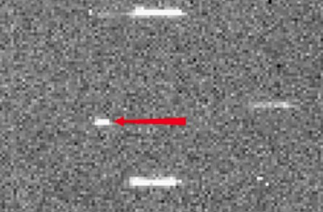 Co uderzy w Ziemię?