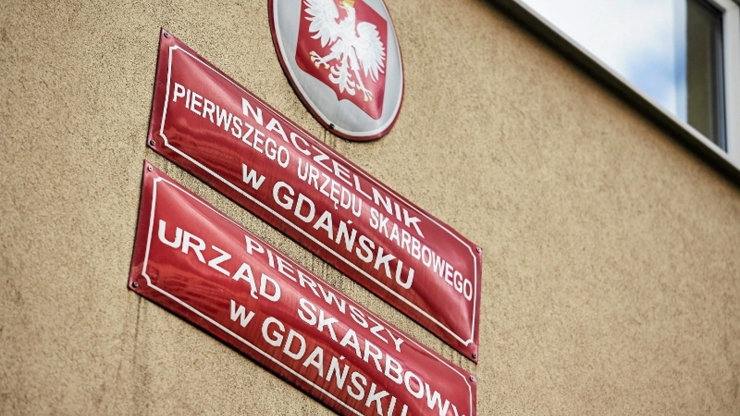 Nieco, że pieniądze wpłynęły na złe konto, to jeszcze zajęła je skarbówka.