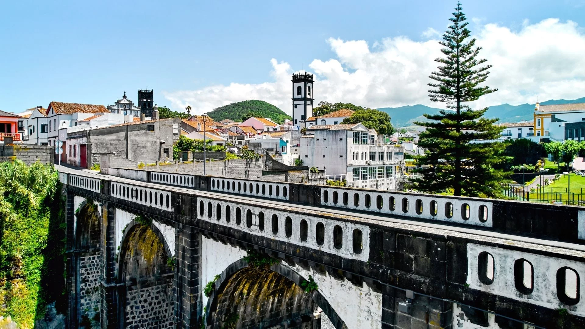 Wulkan na Azorach coraz bardziej aktywny