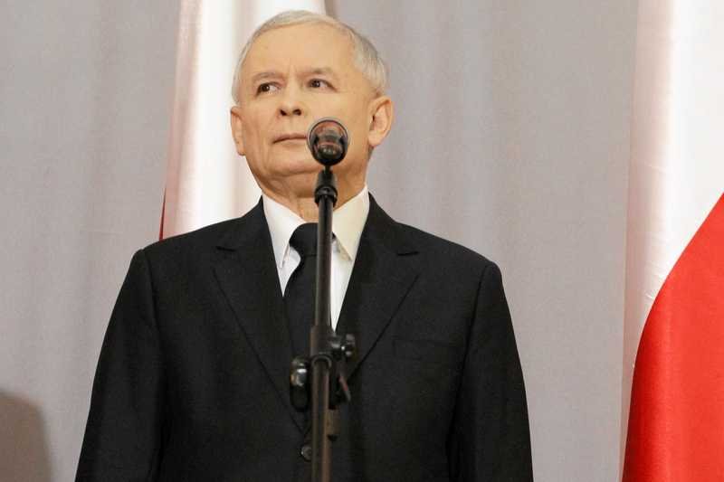 Prezes PiS Jarosław Kaczyński broni Cezarego Gmyza