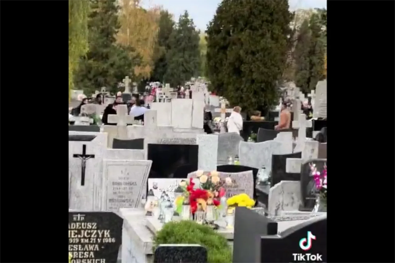 Bójka na cmentarzu w Radomiu. Interweniowała policja