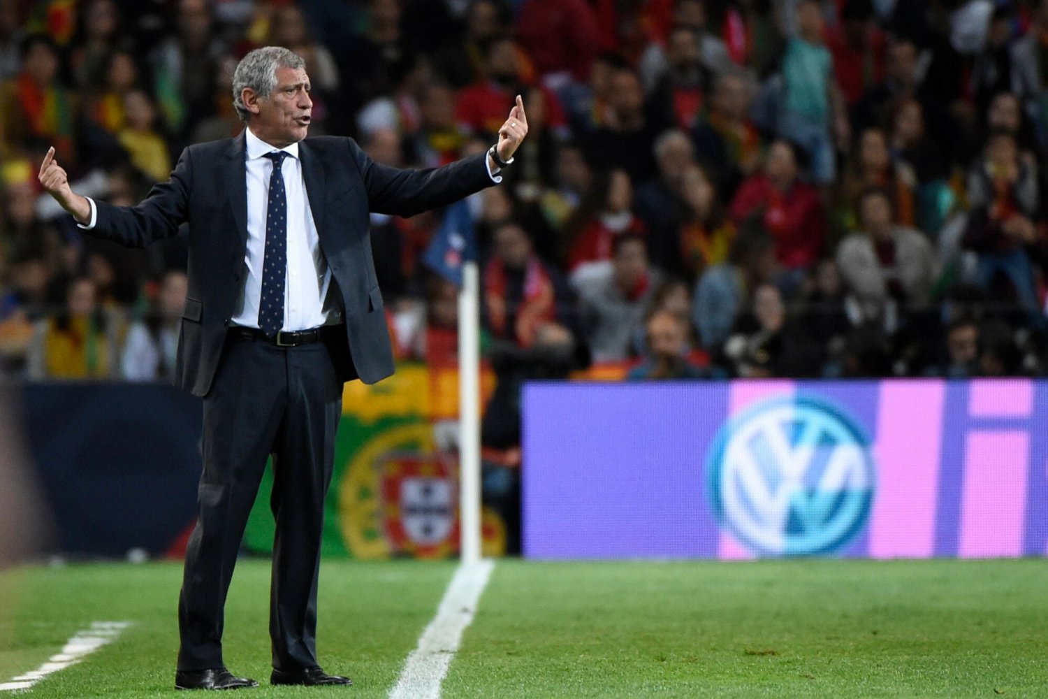 4,5 mln dolarów kary i ogromny wstyd. Fernando Santos ma poważną skazę na wizerunku