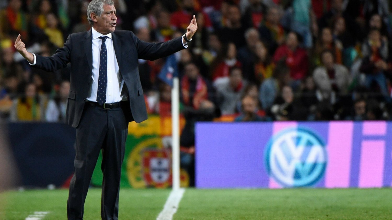 4,5 mln dolarów kary i ogromny wstyd. Fernando Santos ma poważną skazę na wizerunku