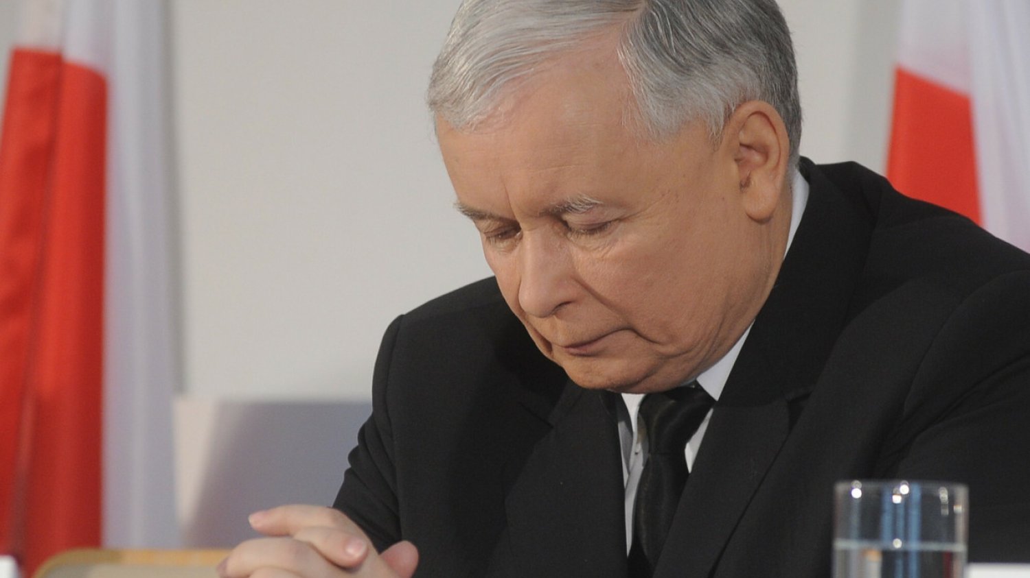 List od Jarosława Kaczyńskiego. "Musimy też uderzyć się w piersi".