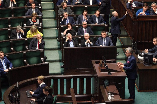 Posłowie PiS chcą, żeby Sejm specjalną uchwałą uczcił setną rocznicę objawień fatimskich.