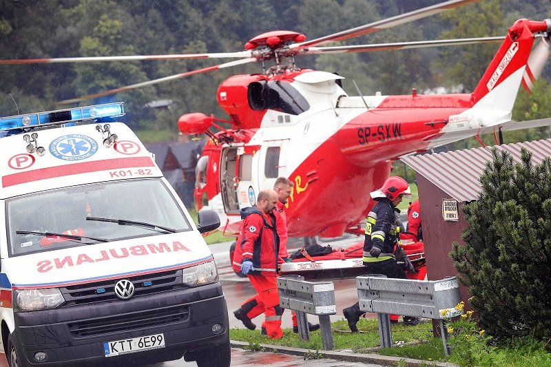 Po burzy w Tatrach ranni trafili do szpitali z poważnymi obrażeniami.