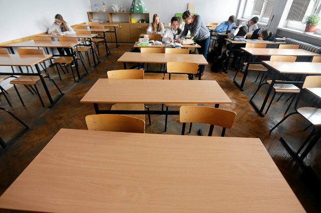 Kiedy podręczniki trafią do szkół?