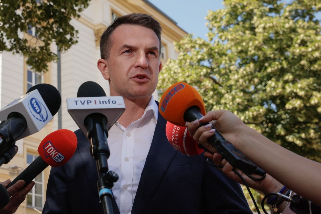 Piękne, ale czy prawdziwe? Sprawdzili słowa Szłapki o miliardach dla Polski z UE