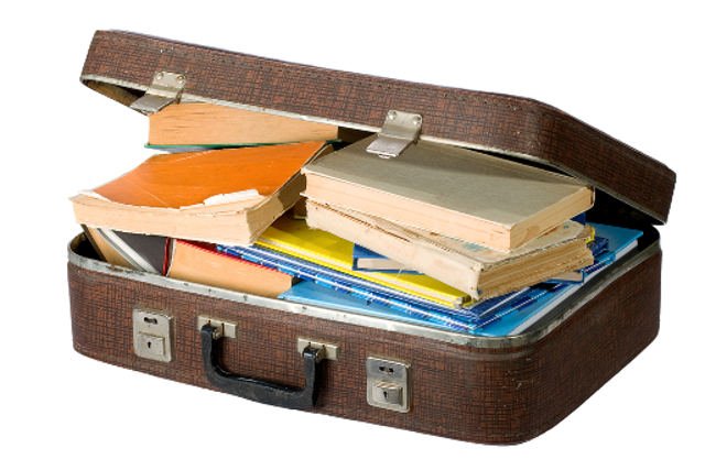 Statystyki pokazują, że studenci którzy wyjeżdżają na zagraniczne studia szybciej znajdują wymarzoną pracę, zarabiają więcej niż ich koledzy i lepiej sobie radzą.