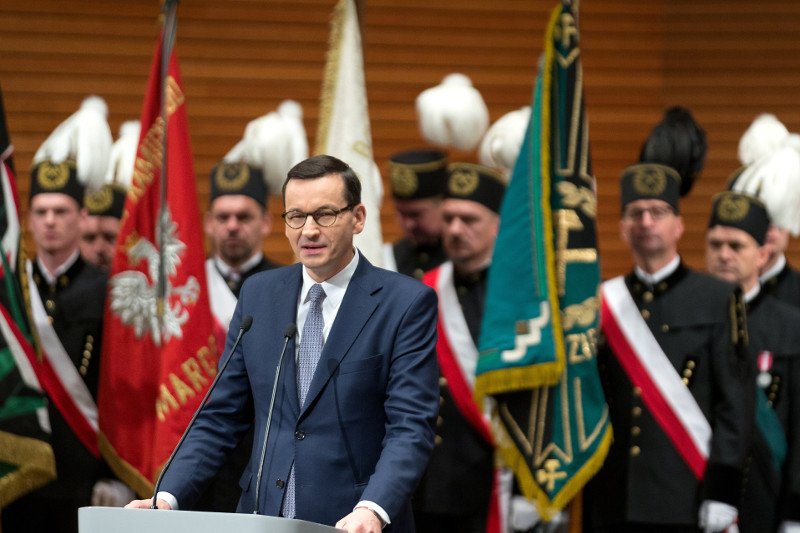 Mateusz Morawiecki podczas spotkania z górnikami w czasie ostatniej barbórki. Do Sejmu dostał się z okręgu w województwie śląskim.