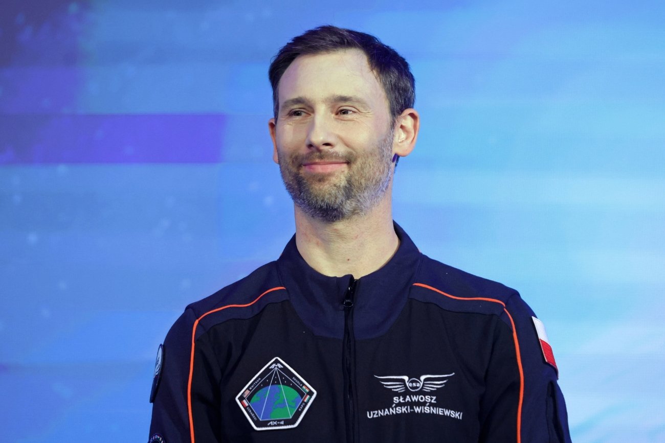 Misja Uznańskiego-Wiśniewskiego trwa. Już w środę oczekiwany jest przez Niemców