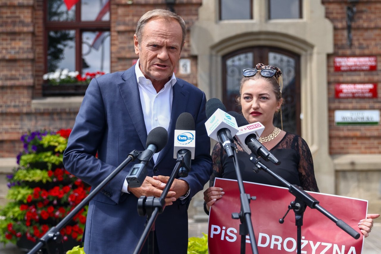 Donald Tusk wziął udział w happeningu.