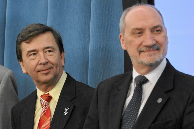 Prof. Wiesław Binienda: Mówi się, że jestem "pisiorem". To naprawdę śmieszne