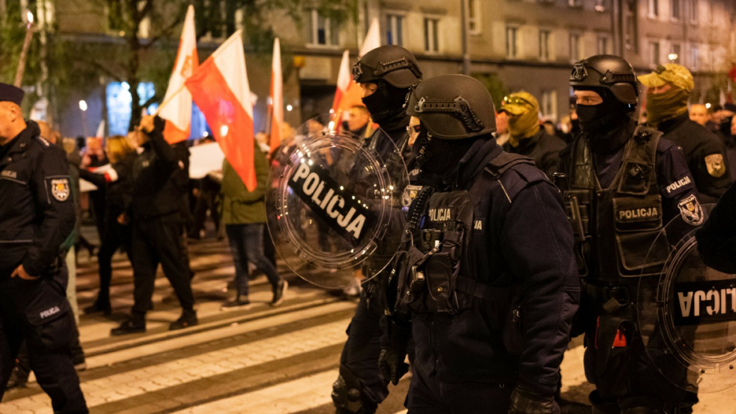 Marsz Niepodległości w Warszawie. Policja podsumowała przebieg 11 listopada