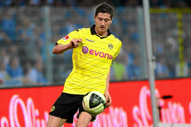 TVP puści mecz Borussia Dortmund - Szachtar Donieck. Na zdjęciu Robert Lewandowski, jeden z trzech Polaków grających w Borussii