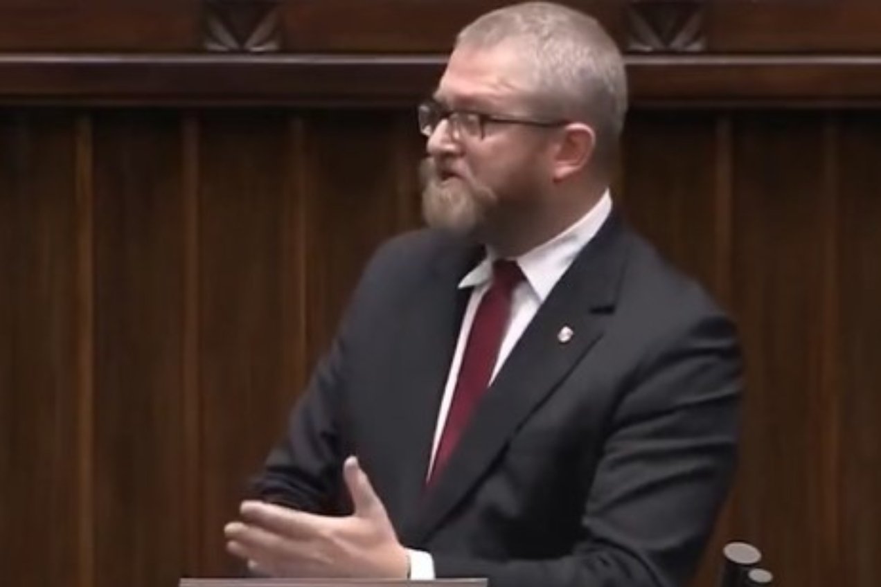 Grzegorz Braun podczas środowego wystąpienia w Sejmie