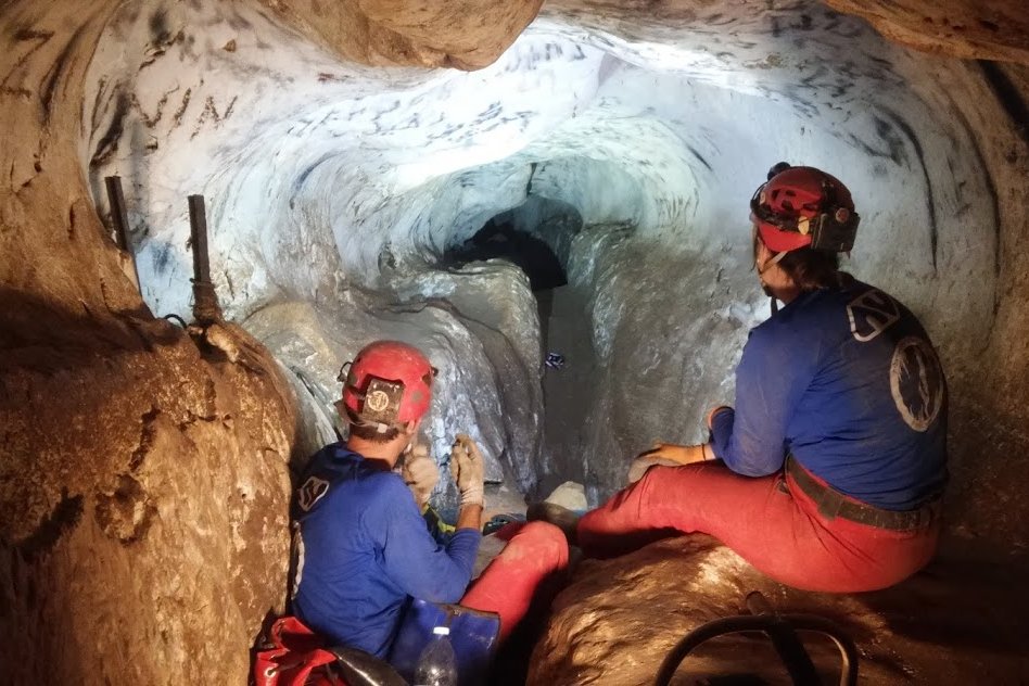 Jaskinia Haritun na Zachodnim Brzegu