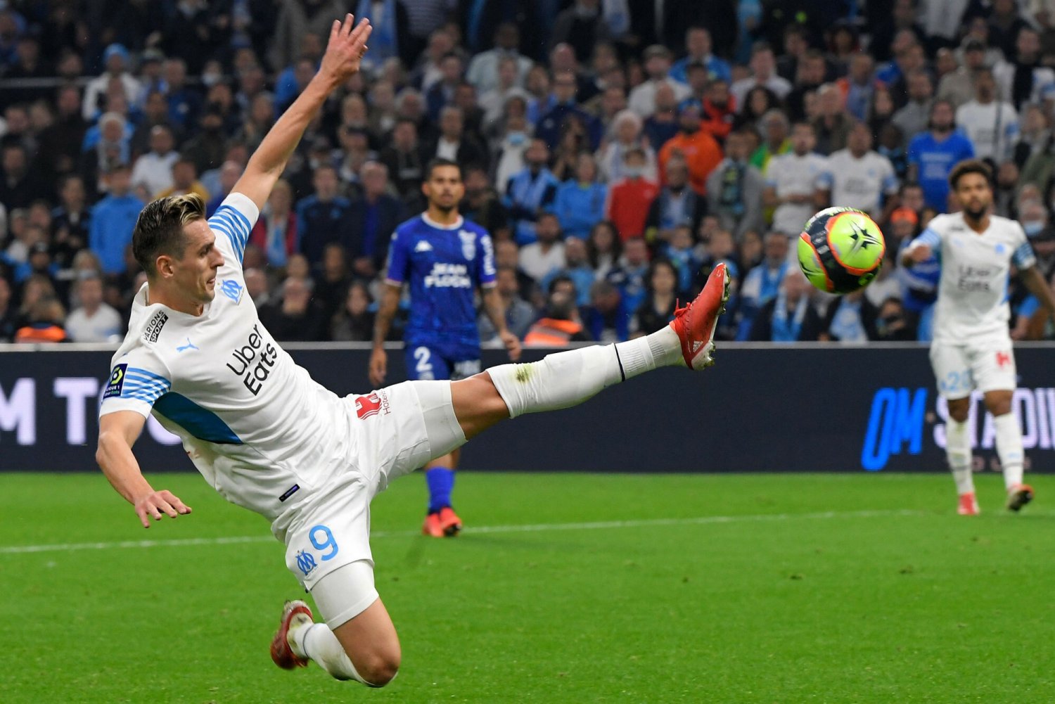 Arkadiusz Milik ma już dziesięć bramek na koncie w Olympique Marsylia i jest bohaterem kibiców