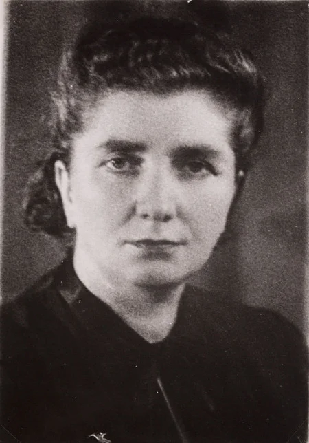 Rachela Auerbach - członkini grupy "Oneg Szabat".