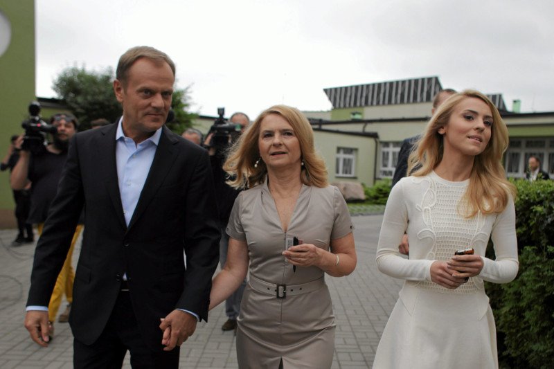 Kasia Tusk docenia styl obojga swoich rodziców. Od dziecka miała doradzać w tej kwestii swojemu tacie – Przewodniczącemu Rady Europejskiej.