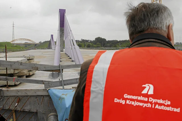 Most w Mszanie miał być powodem do dumy. Nieukończony do dziś wzbudza jedynie żal i drwiny
