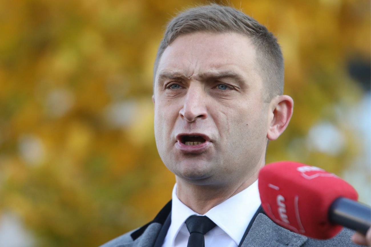 Robert Bąkiewicz informuje, że Marsz Niepodległości odbędzie się.