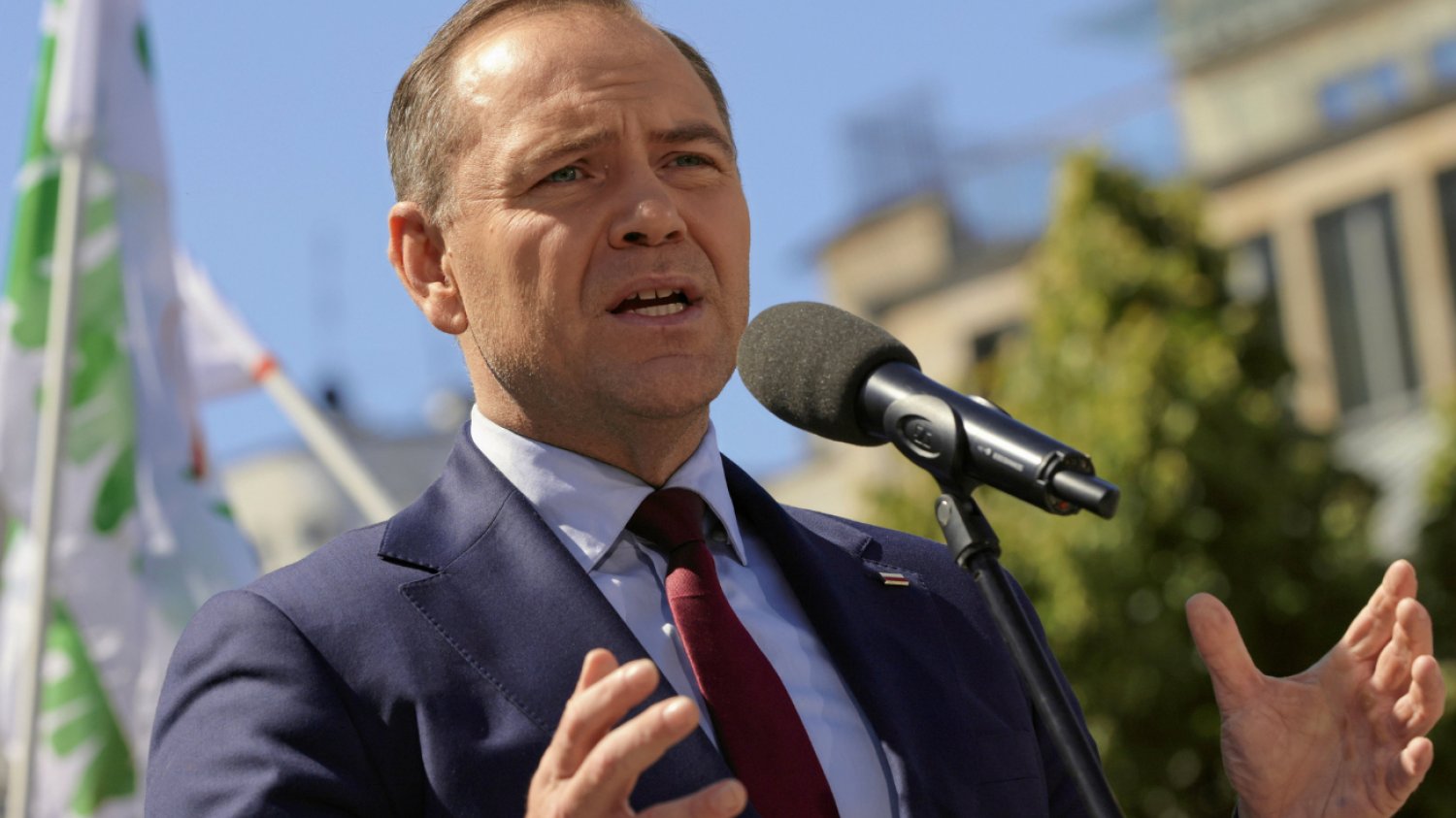 Rzecznik Nawrockiego tłumaczy jego zdjęcie z "Wielkim Bu".
