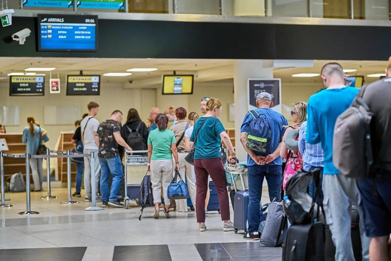 Dwóch pasażerów z lotniska w Łodzi musiało zapomnieć o podróży do Hiszpanii