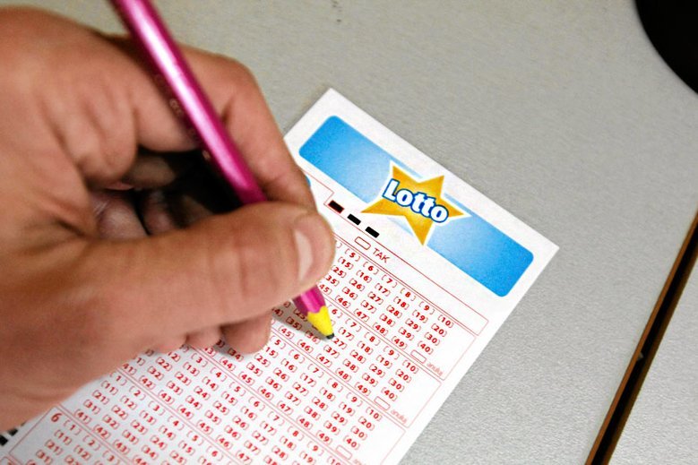 Wysokie wygrane cieszą nie tylko uczestników turniejów i konkursów. Ręce zacierają też... pracownicy urzędów skarbowych.