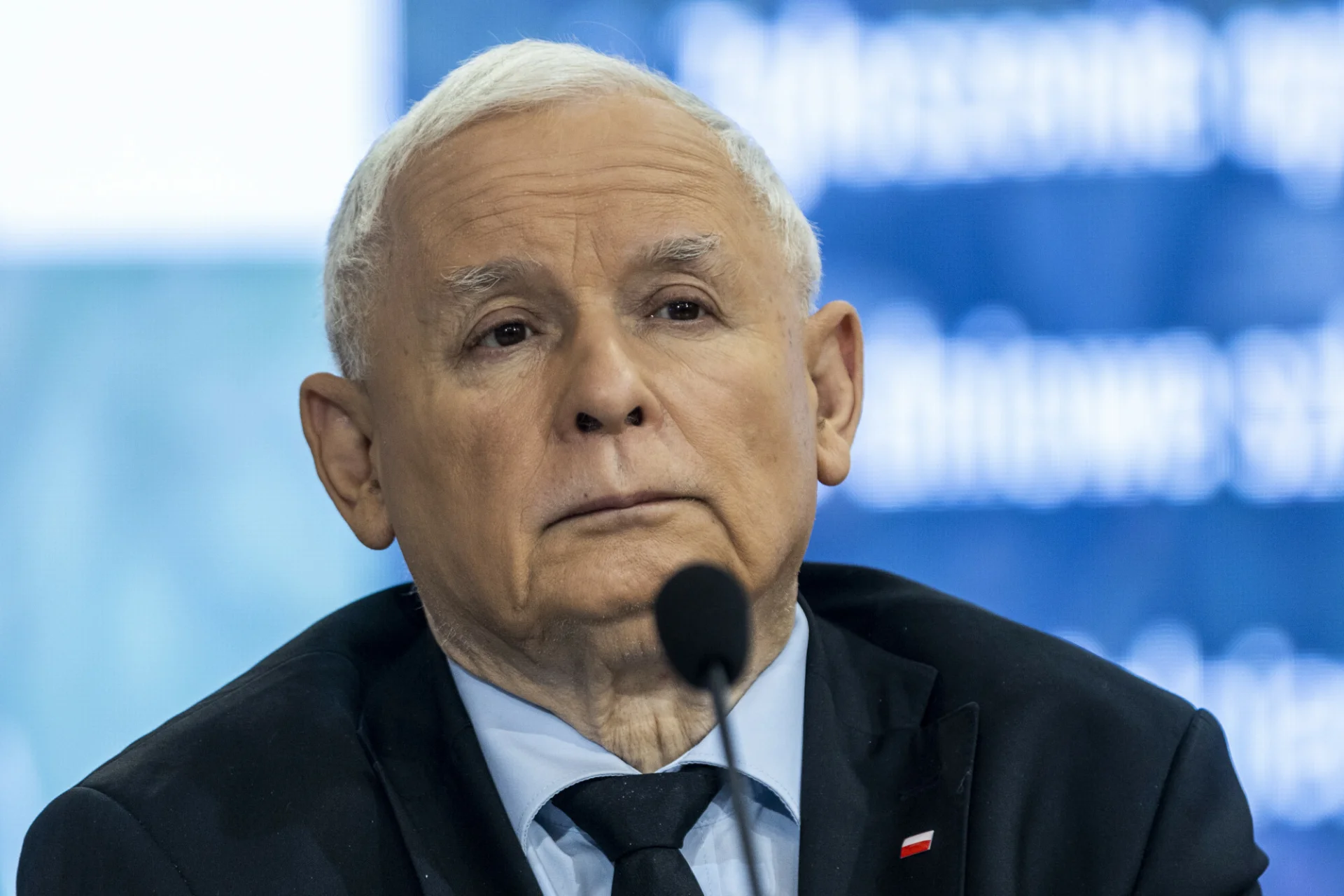 Jarosław Kaczyński w 2016 roku tłumaczył, że kobiety powinny rodzić pomimo ciężkiej wady płodu oraz ryzyka śmierci dziecka tuż po porodzie, by te mogło zostać ochrzczone.