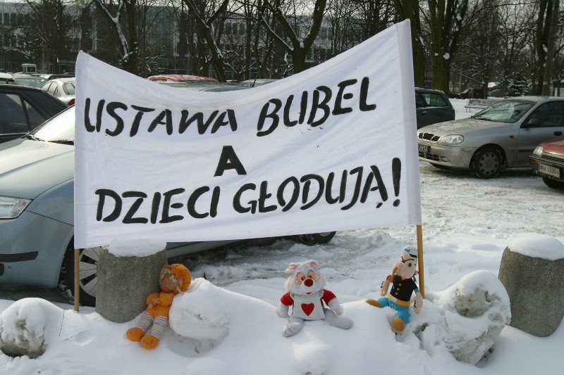 Stowarzyszenie chce walczyć m.in. o zmianę warunków, na jakich przyznawane są świadczenia z Funduszu Alimentacyjnego.