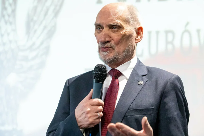 Antoni Macierewicz o powszechnej służbie wojskowej: "To jest niezbędne dla bezpieczeństwa Polski"